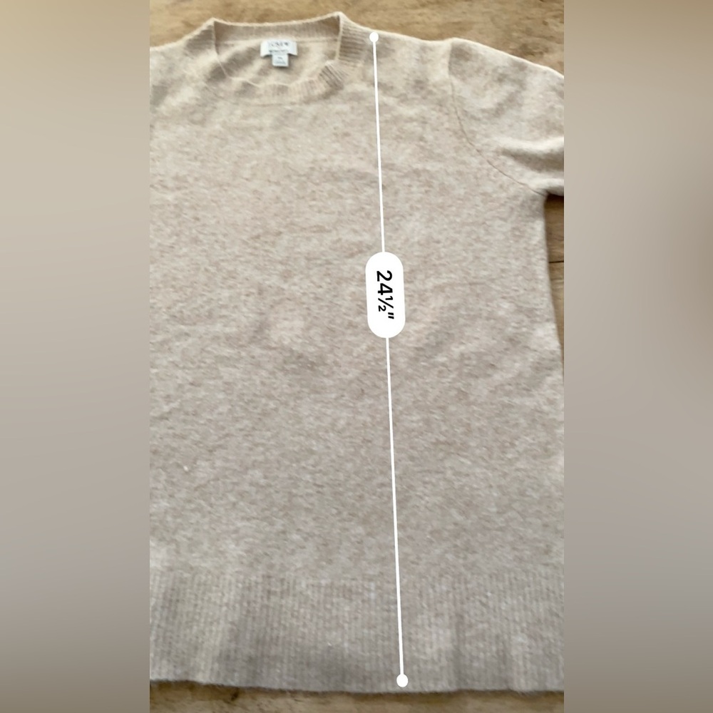 J Crew Women’s Sz M Extra Soft Wool Blend Crewneck Sweater in Oatmeal - Picture 11 of 14